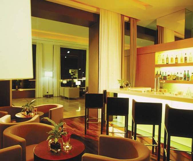 Adrema Hotel Berlin Restoran gambar